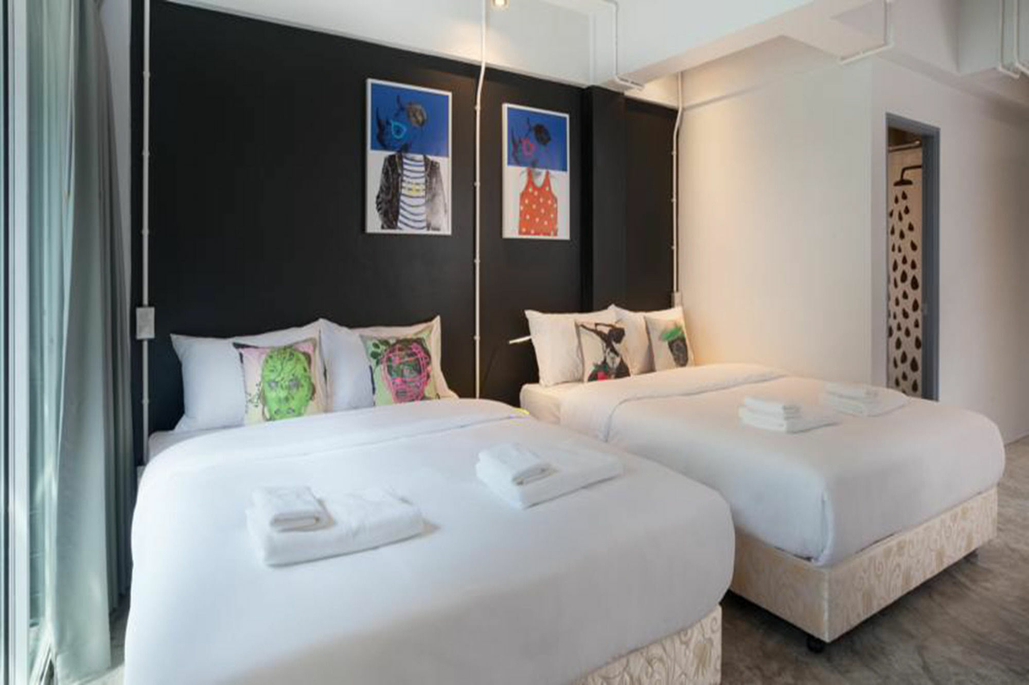 W1A Jomtien Otel Dış mekan fotoğraf
